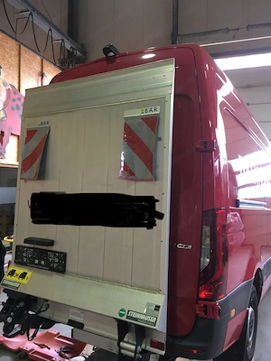 Mercedes Sprinter Bär Cargolift Ladebordwand Bild 6