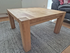 Couchtisch und Teppich zur verschenken Bild 3