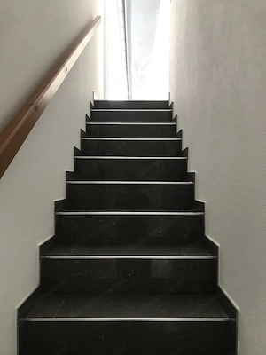 Vermiete eine 2 Zimmer Wohnung in Frastanz  Nenzing 