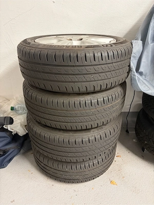 4x VW Alufelgen 15 Zoll mit Sommerreifen Barum Bravuris 5HM 185 60 R15 84H Bild 3