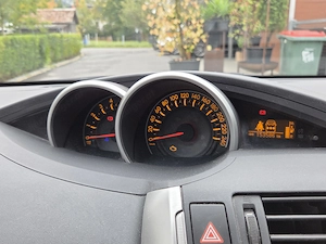 Toyota Verso 2,0 D-4D Bild 3