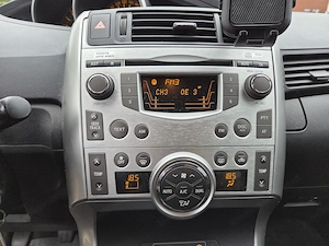 Toyota Verso 2,0 D-4D Bild 4