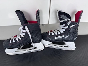 Bauer Kinder Eislaufschuhe 
