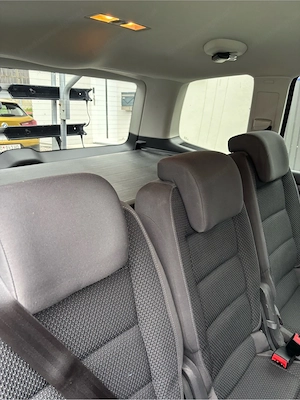 VW Touran - Peppergrey metallic Bild 2