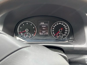 VW Touran - Peppergrey metallic Bild 6