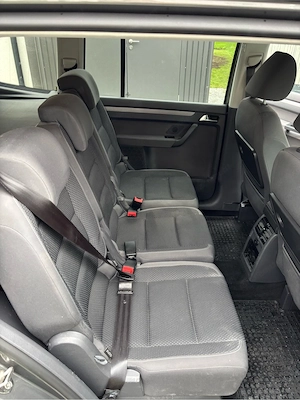 VW Touran - Peppergrey metallic Bild 9