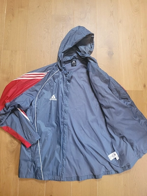 FC Bayern Regenjacke XL Bild 4