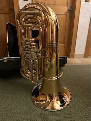 B-Tuba Cerveny CBB 783 (Goldmessing) Bild 3