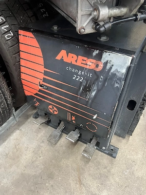Reifenmontiermaschine und Reifenwuchtmaschine ARESO   Setpreis Bild 3