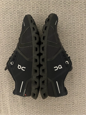 On CLOUD 6 Warerproof Schuhe Training Bild 5
