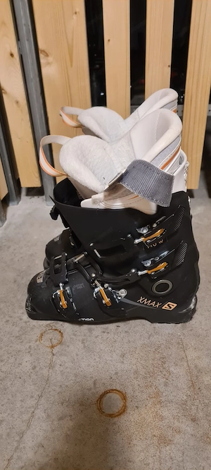 Ski Ausrüstung  Bild 3