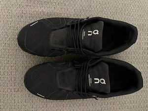 On CLOUD 6 Warerproof Schuhe Training Bild 2
