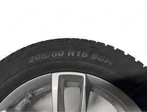 4x Original Kia WTXC620560KMTB Reifen Winter Komplettrad WKR 205 60R16 XL 96V EXTRA LOAD  Bild 2