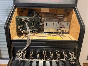 Löwen Dart Turnierautomat   voll funktionsfähig Bild 3