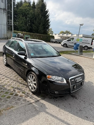 Audia A4 2.0 TDI Bild 2
