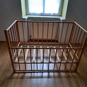 Kleinkinderbett Bild 2