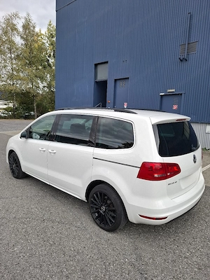 VW Sharan 7N 2.0 TDI 4-Motion Bild 3