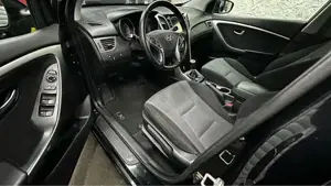 Hyundai i30 1.4crdi Limousine Bild 7