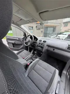 VW Touran - Peppergrey metallic Bild 4