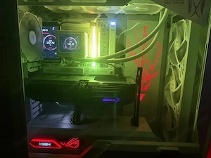 Gaming-PC Ryzen 9 9950X3D  RTX 5070 Ti 16GB  32GB DDR5 Bild 8