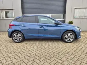 Hyundai i20  Bild 6