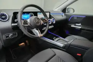 Mercedes-Benz GLA 180 Bild 6