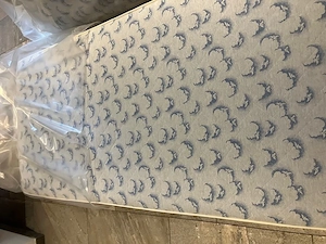2 Matratzen 190x90  sauber keine Flecken zu verschenken Bild 3