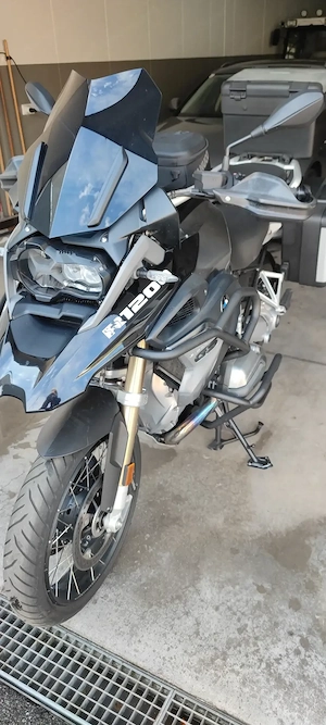 Verkaufe eine sehr gut erhaltene BMW 1200 GS in einem 1a Zustand,anschauen aufsitzen und losfahren. Bild 3