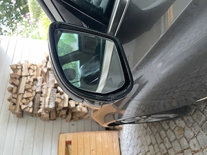 Mercedes E220 4MATIC mit Top Ausstattung und in sehr gutem Zustand Bild 8