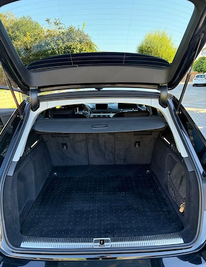 Audi A4 Kombi Super Zustand  Bild 8