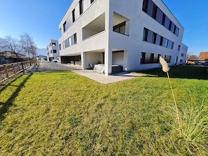 Provisionsfrei: Traumhafte 2-Zimmer-Gartenwohnung mit 35 m  Terrasse, 150 m  Garten & 7,5 m  Keller Bild 9