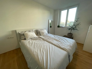 Provisionsfrei: Traumhafte 2-Zimmer-Gartenwohnung mit 35 m  Terrasse, 150 m  Garten & 7,5 m  Keller Bild 6