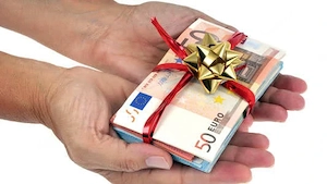 Kredi!te und Investitionen für Privatpersonen und Unternehmen innerhalb von 24 Stunden