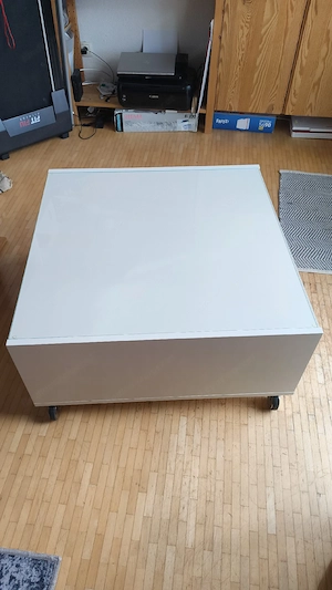 IKEA Boksel Wohnzimmertisch Bild 3