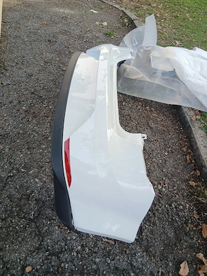 eine hintere  SEAT Ibiza  Bild 5