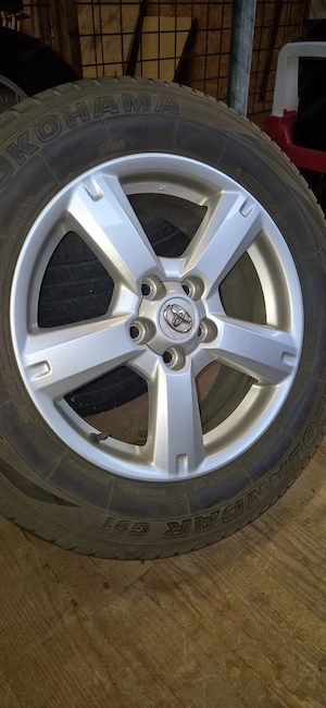 Alugelge Toyota RAV4 Bild 5