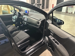 Toyota Yaris 1.0 Active Bild 6