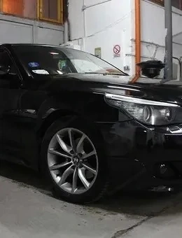 BMW E60 E61 Seitenschweller im M-Technik Look für Vorfacelift und LCI   Satz links rechts Bild 6