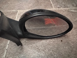 Alfa Romeo 147   GT Außenspiegel schwarz Bild 3