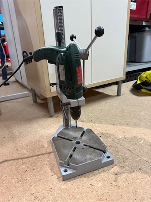 Metabo Schlagbohrmaschine SBE 520 mit Wolfcraft Bohrständer Bild 4