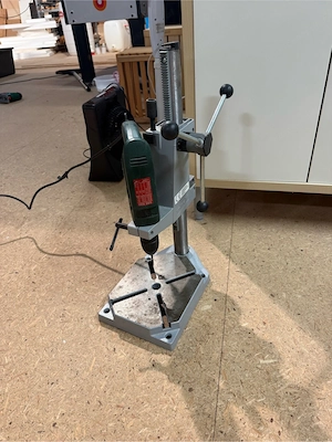 Metabo Schlagbohrmaschine SBE 520 mit Wolfcraft Bohrständer Bild 5