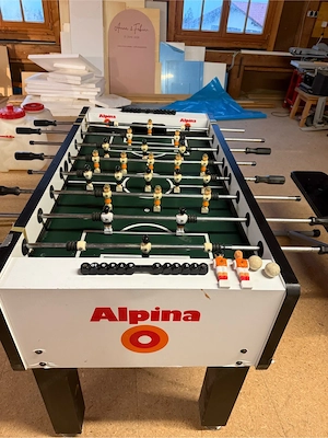 Tischfußball Kicker Alpina Bild 2