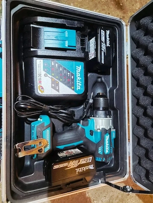 Makita und die Schrauben  Bild 3