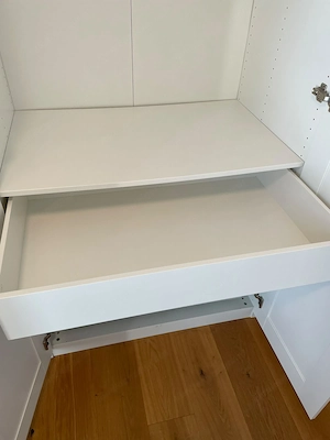 Pax Kleiderschrank Bild 2