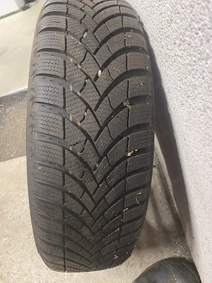 Winterreifen Kompletträder für VW Polo, super guter Zustand Bild 4