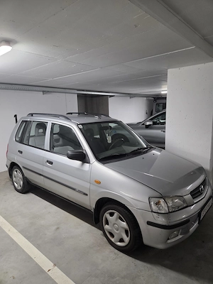 Mazda Demio 1.5i 128.000km Bild 2