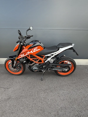 KTM 390 Duke Orange 