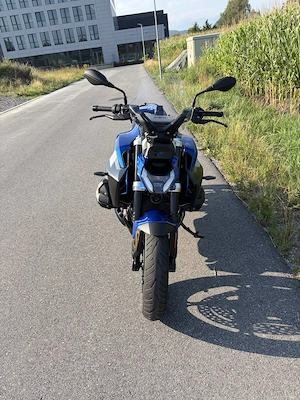 BMW R 1300 R Blau mit Servicepaket Bild 2