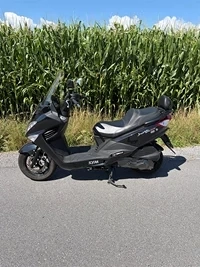 Sym Joyride 125 Schwarz Bild 3