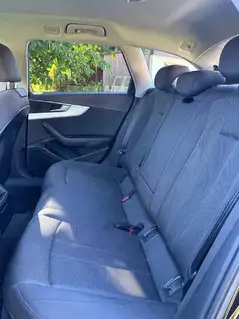 Audi A4 Kombi Super Zustand  Bild 9